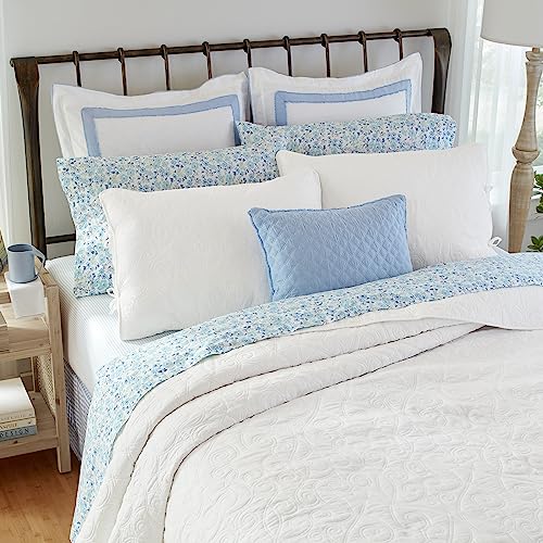 Laura Ashley Felicity Collection Quilt Set-100% Cotton, Reversible, All Season Bedding with Matching Sham(s), Pre-Washed for Added Softness, Twin, White Laura Ashley