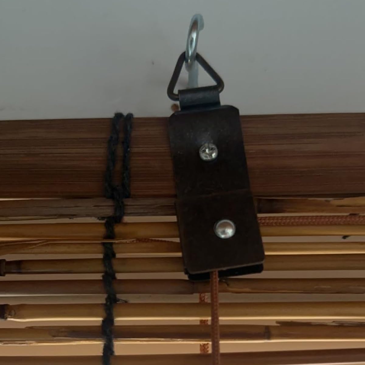 Retro Bamboo Roll Up Blinds 20" 28" 30" 36" 40" 46" 55" 68" 75" Waterproof Bamboo Shades for Indoor/Outdoor Patio, Cordless Reed Roller Shades with Lifter, Blackout Privacy Curtains(70" W x 48" H) KAKVSRBPER