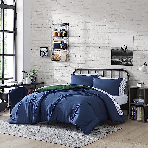 Nautica - Full Bonus Bed Set, Reversible & Ultra-Soft Brushed Comforter with Lightweight Feel, 7 Piece Bedding with Matching Bed Sheets, Pillowcases, & Tote Bag (Captain's Blue/Green) Nautica