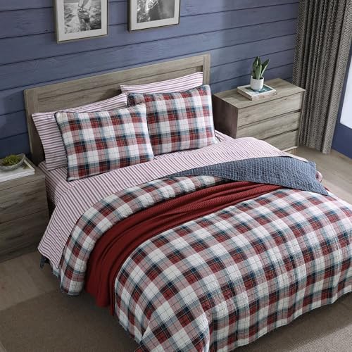 Nautica - Full/Queen Quilt Set, Super Soft Reversible Bedding with Matching Shams, Plaid Home Decor (Rosedale Red, Full/Queen) Nautica