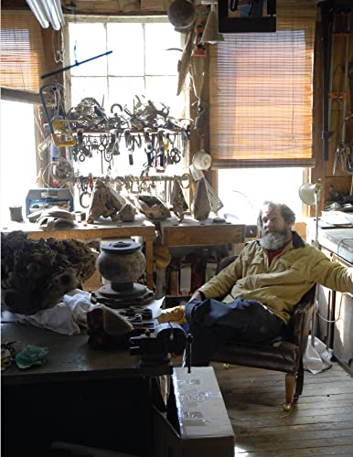 New Masters of Woodturning: Expanding the Boundaries of Wood Art (Fox Chapel Publishing) 31 Artists Share Their Motivations, Processes, and Techniques to Bring Out the Breathtaking Beauty of Wood Fox Chapel Publishing