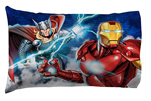 Jay Franco Kids Sheet Cartoon Set with Fitted, Flat Sheets & Pillow Cover - Ultra-Soft Bedding with Pillowcase for Room Decor, Blue - Avengers, 3 Piece Twin Jay Franco