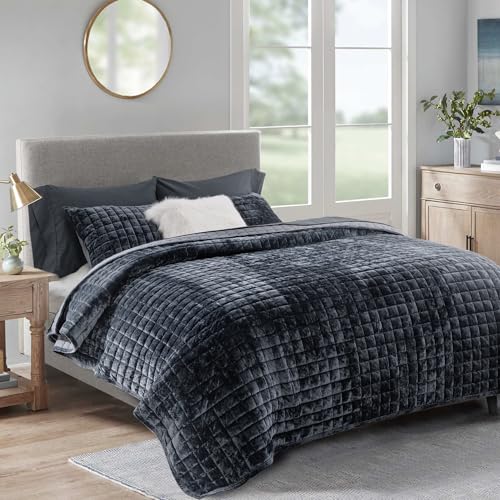 RECYCO Luxury Velvet Quilt Set King Size Bedding Sets, Ultra Soft Velvet Comforter Set, Lightweight Channel Box Stitch Oversized Bedspread Coverlet for All Season, with 2 Shams, Black RECYCO