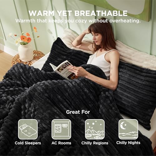 Bedsure Comforter Set Queen Size - GentleSoft™ 3 Pieces Double-Side Fleece Fluffy Black Comforter Set, Cozy Striped Room Decor Aesthetic, Luxury Bedding Queen Size, 2 Pillowcases, 90x90 Inches Bedsure