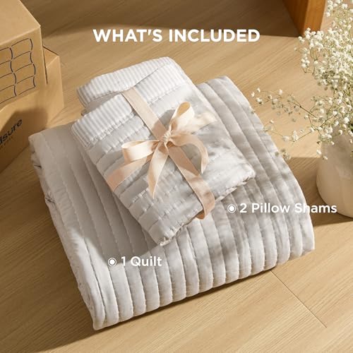Bedsure Quilts King Size - King Quilt Bedding Set Bedspread Coverlet Comforter, Lightweight Corduroy Pattern Bedspread, 3-Piece Set with 106"x96" Coverlet & 2 Pillow Shams, All-Season Soft Microfiber Bedsure