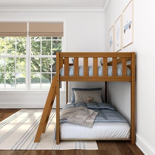 Max & Lily Fundamental Twin Low Bunk Bed, Kids Solid Wood Modern Bed Frame with Strong Wooden Slats, Non-Toxic Finishes, High Weight Capacity, Pecan Max & Lily