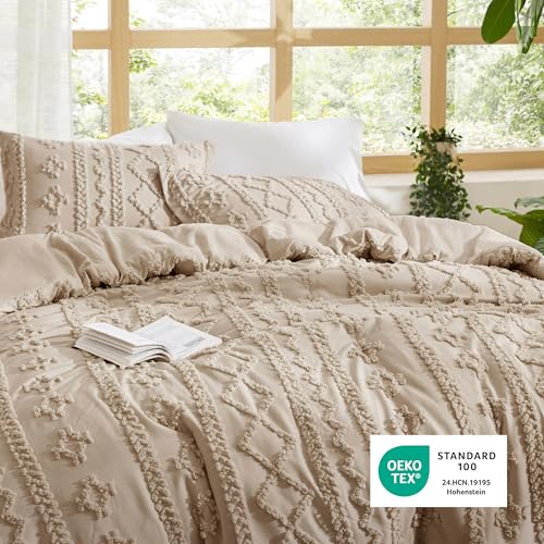 Bedsure Tufted Boho Comforter Set Full Size - Khaki Boho Bed Set, GentleSoft™ 3 Pieces Farmhouse Shabby Chic Embroidery Bedding, Gifts for Woman, Soft Jacquard Full Comforter for All Seasons Bedsure