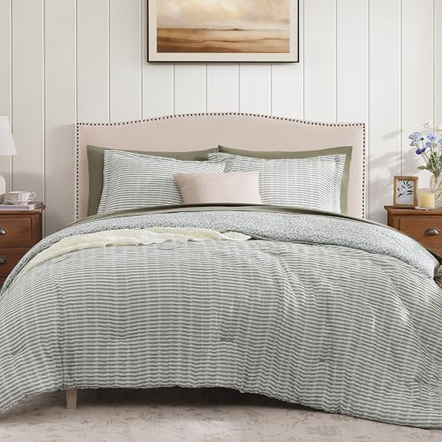 BLOOMHAVEN Queen Comforter Set - 7 Pieces Green Gauze Muslin Bedding Sets for All Seasons, Lightweight Breathable Bed in a Bag Queen with Revesible Farmhouse Comforter, Sheets, Pillowcases & Shams BLOOMHAVEN