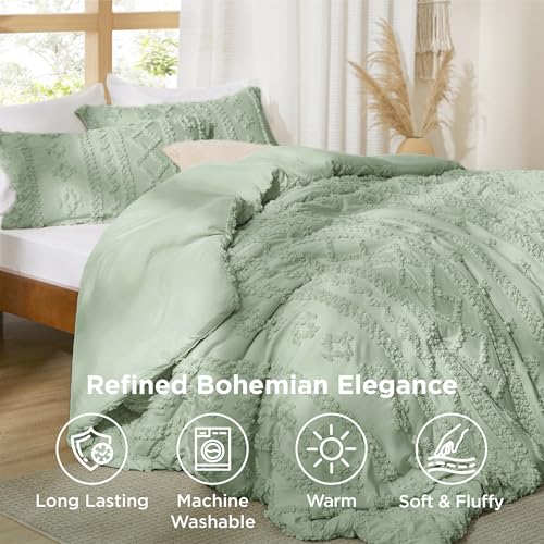 Bedsure Tufted Boho Comforter Set Queen Size - Sage Green Boho Bed Set, GentleSoft™ 3 Pieces Farmhouse Shabby Chic Embroidery Bedding, Gifts for Woman, Soft Jacquard Queen Comforter for All Seasons Bedsure
