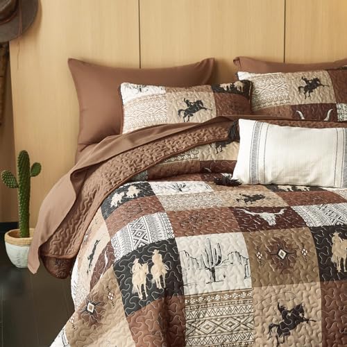 Wake In Cloud - Western Quilt Set, Southwestern Aztec Country Horse Cowboy Rustic Ranch Pattern Printed, Reversible Lightweight Bedspread Coverlet, 3 Pieces, Tan Brown, Queen/Full Size Wake In Cloud
