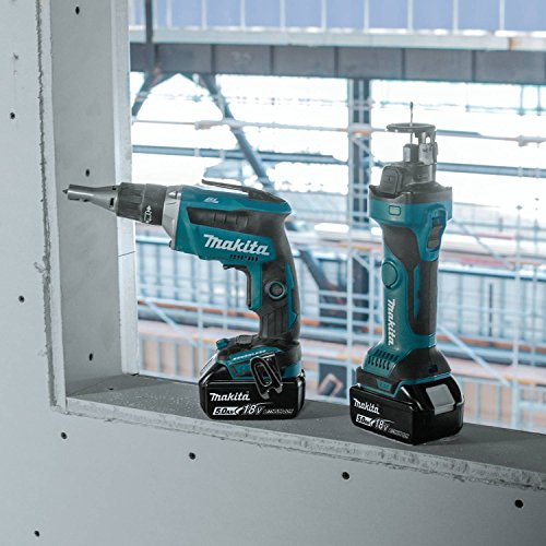 Makita XT255T 18V LXT Lithium-Ion Cordless 2-Pc. Combo Kit (5.0Ah) Makita