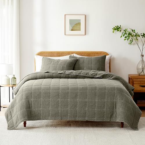 Lush Decor Logan Stone Washed Cotton Quilt 3 Piece Set King/California King Sage - Rustic Bedding Set - Soft Green Quilt - Lightweight - Minimalist & Boho Bedroom Decor Lush Decor
