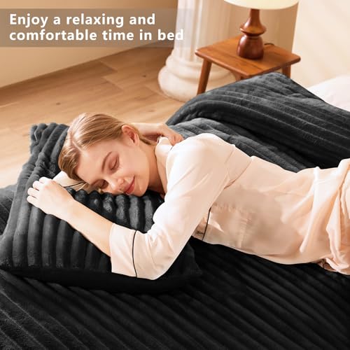 CozyLux Fluffy Full Size Comforter Sets - Super Soft Faux Fur Black Comforter Full Size, Winter Warm Fleece Bedding Set, 3 Pieces Plush Fuzzy Bed Set (1 Shaggy Comforter, 2 Pillowcases) CozyLux