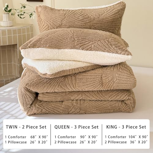 tohrisa Seashell Jacquard Sherpa Comforter Set Warm Cozy Premium Bedding 3 Pieces, King Size Geometric Pattern Quilt Comforter with 2 Pillowcases(104"X90" Beige) tohrisa