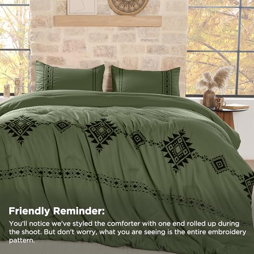 Baskbed Embroidered Boho Comforter Set King Size, 3-Piece Western Shabby Chic Bedding Set - Fluffy Ultra Soft Microfiber with Intricate Design, Includes 1 Green Comforter(102"x90") & 2 Pillowcases Baskbed