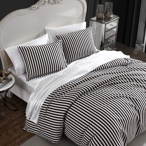 Betsey Johnson - King Duvet Cover, Soft Bedding Set with Matching Shams, Ideal Bed Essentials (Wonderland Stripe Black, King) Betsey Johnson