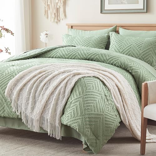 Zzlpp Queen Comforter Set 7 pieces, Sage Green Tufted Bed in a Bag with Comforter and Sheets, All Season Boho Bedding Sets with 1 Comforter, 2 Pillow Shams, 2 Pillowcases, 1 Flat Sheet, 1 Fitted Sheet Zzlpp