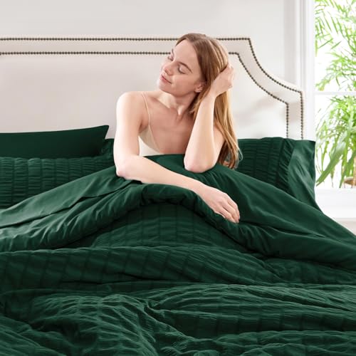 CozyLux King Size Comforter Set Emerald Green Seersucker 7 Pieces Bed in a Bag King Comforter Set with Sheets, Luxury Soft Bedding Set with Down Alternative Comforter, Sheets, Pillowcases & Shams CozyLux