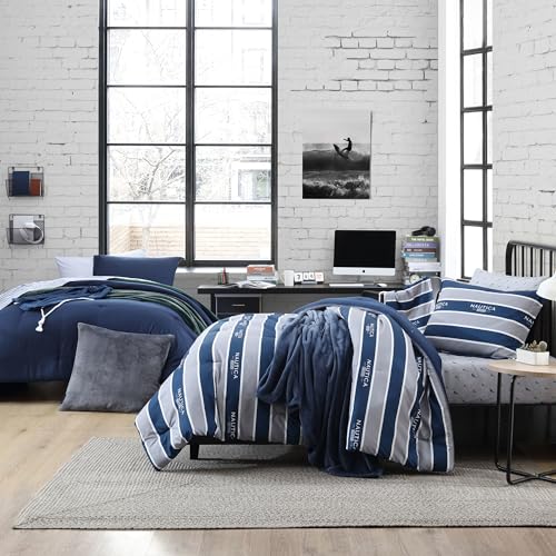 Nautica - Twin/Twin XL Comforter Set, Reversible & Ultra-Soft Bedding, Deep Pockets, 5 Piece Bonus Bed Set with Matching Bed Sheets, Pillowcase, & Tote Bag (Captain's Blue/Green) Nautica
