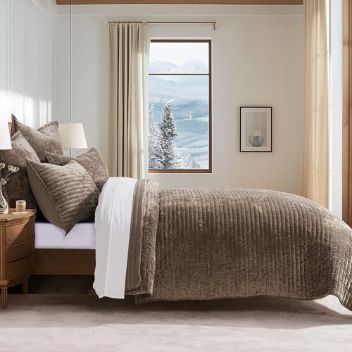 EVERGRACE Velvet Quilt Set King Size, Luxurious Soft Striped Channel Bedding Set, Lightweight Velvet Comforter for All Season, Oversized Bedspread Coverlet with 2 Matching Shams, Mocha Brown EVERGRACEHOME