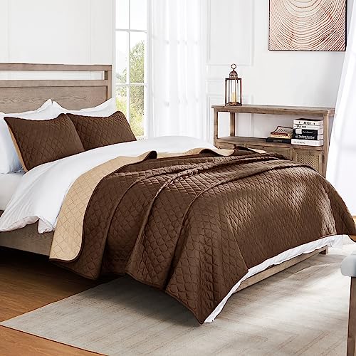 Exclusivo Mezcla Reversible Full Queen Quilt Bedding Set with Pillow Shams, Lightweight Quilts Queen Size, Soft Bedspreads Bed Coverlets for All Seasons - (Chocolate Brown, 90"x96") Exclusivo Mezcla