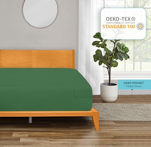 Royale Linens Fitted Sheet Full - Ultra Soft 1800 Brushed Microfiber - Hotel Luxury Bottom Sheets - Wrinkle Free & Fade Resistant - Deep Pocket Fitted Sheet Only (Full, Hunter Green) ROYALE LINENS