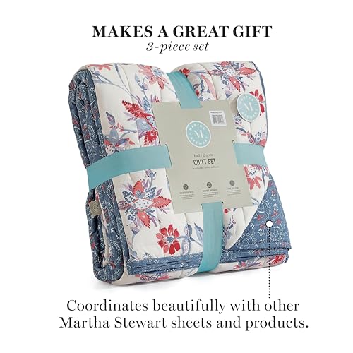 Martha Stewart King Size Quilt Bedding Set - 3 Piece, Soft Washed Microfiber, Printed Bedspread, Reversible, All Season, 1 Quilt, 2 King Pillow Shams, Blue, White & Red, Painted Floral Print Martha Stewart