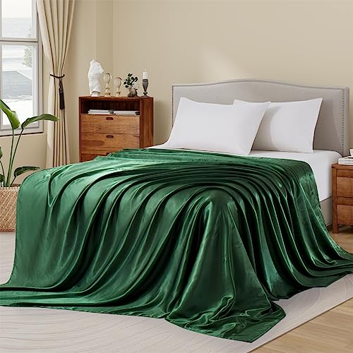 Ersmak Satin Flat Sheet Only, Single Flat Sheet Twin, Luxury & Ultra Soft Silky Bedding Top Sheet for Twin Mattress - Emerald Green Ersmak