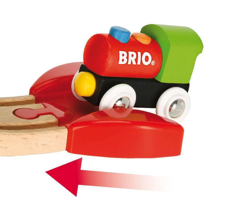 BRIO My First Railway – 33727 Beginner Pack | Wooden Toy Train Set for Kids Age 18 Months and Up Brio