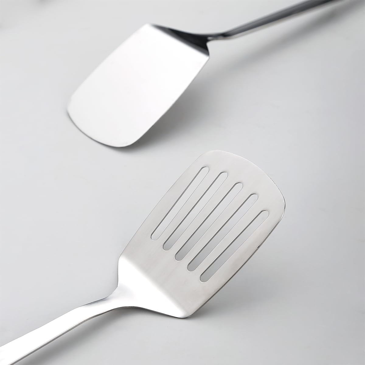 Kyraton Stainless Steel Spatulas Set, Silver Slotted Turner, Solid Turner, Kitchen Spatulas for Nonstick Cookware, Dishwasher Safe, Easy to Clean Kyraton