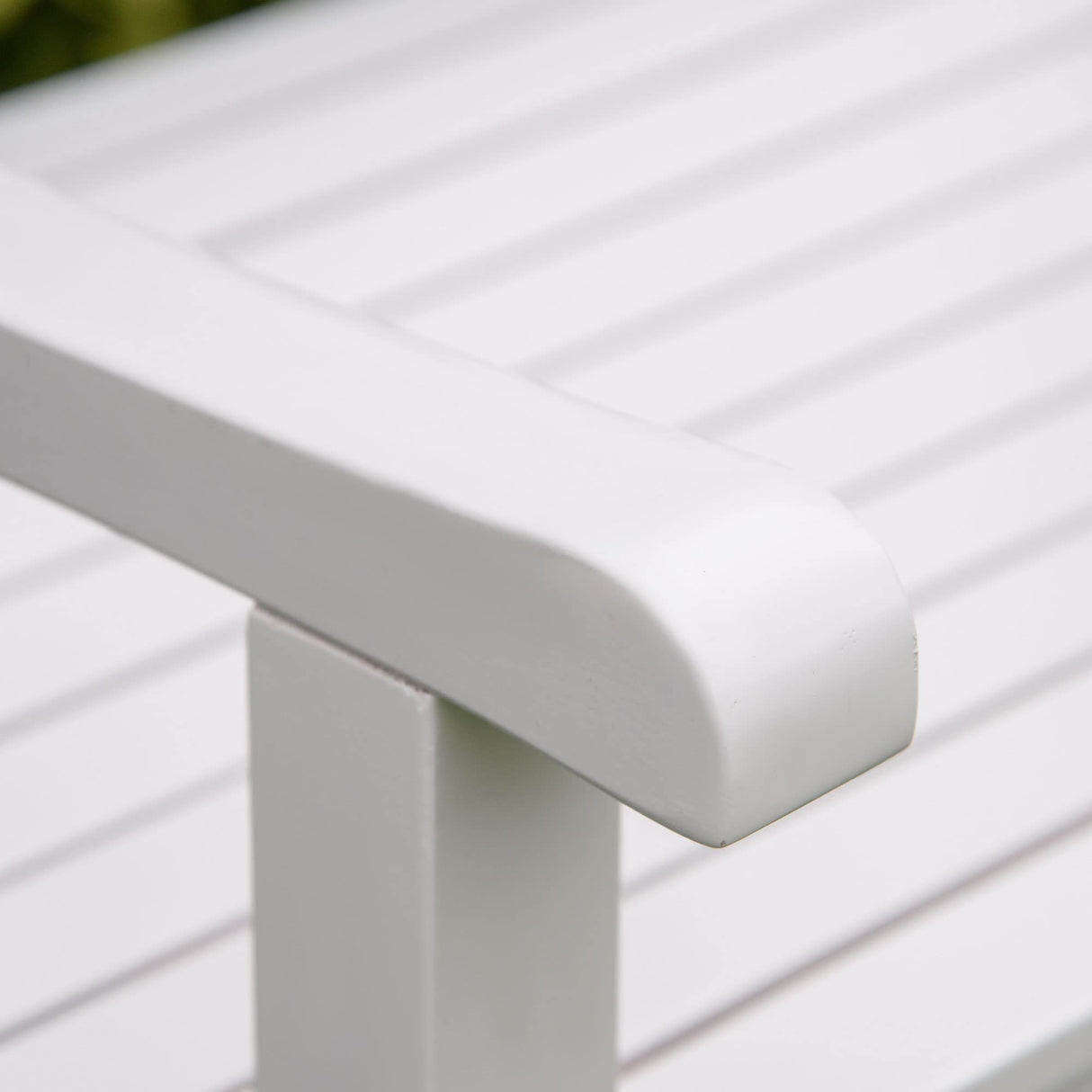 Outsunny White Rustic Wooden Garden Bench for Two with Backrest and Armrests Outsunny