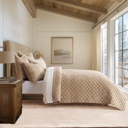EVERGRACE Luxury Velvet Quilt Set Queen Size, Diamond Quilted Lightweight Velvet Comforter for All Season, Ultra Soft Oversized Bedspread Coverlet Bedding Set with 2 Pillow Shams, Beige Taupe EVERGRACE