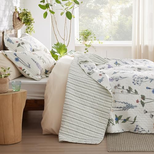 Bedsure Floral Quilt King Size - Reversible White Floral Comforter, Spring Lightweight Bedspread Quilt Bedding, Soft Microfiber Coverlet for All Seasons (106"x96") Bedsure