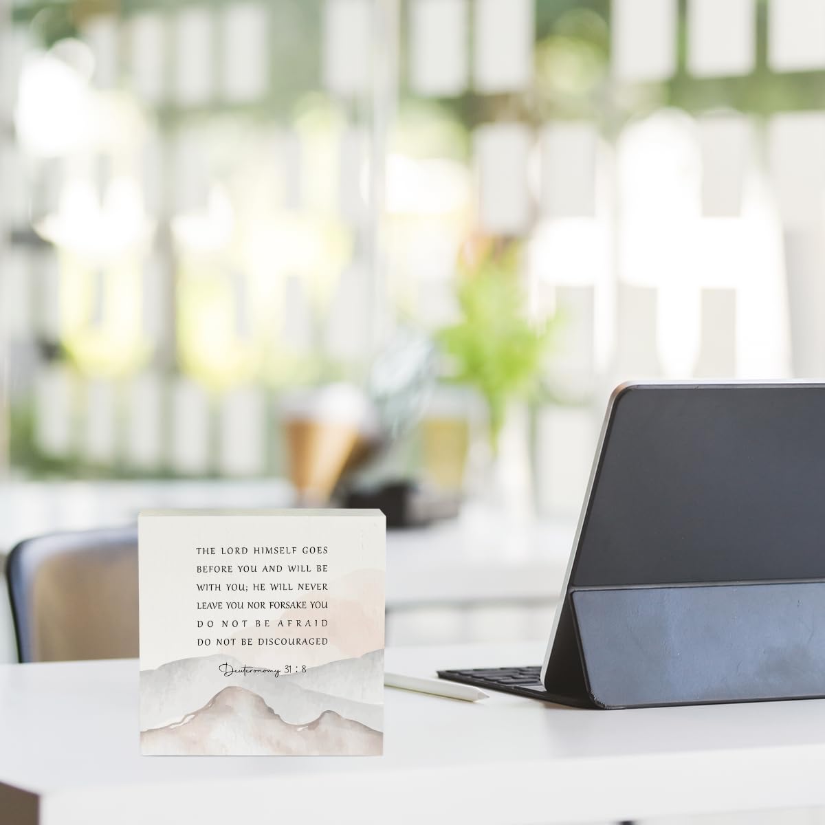 Religious Christian Decor Wood Box Sign 5 x 5 Inches Faith Scripture Box Sign Wooden Square Sign Decor Inspirational Rustic Bible Verse Desk Decor Wood Sign for Home Farmhouse Office Bathroom IYEZH