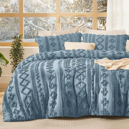Bedsure Tufted Boho Comforter Set King Size - Grayish Blue Boho Bed Set, GentleSoft™ 3 Pieces Farmhouse Shabby Chic Embroidery Bedding, Gifts for Woman, Soft Jacquard King Comforter for All Seasons Bedsure