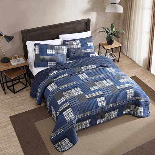 Eddie Bauer - Queen Quilt Set, Reversible Cotton Bedding with Matching Shams, Lightweight Home Decor for All Seasons (Eastmont Navy, Queen) Eddie Bauer