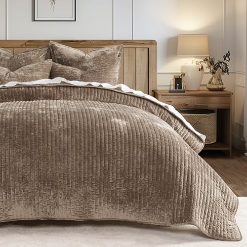 EVERGRACE Velvet Quilt Set King Size, Luxurious Soft Striped Channel Bedding Set, Lightweight Velvet Comforter for All Season, Oversized Bedspread Coverlet with 2 Matching Shams, Mocha Brown EVERGRACEHOME
