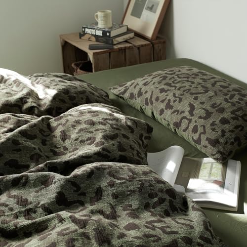mixinni Leopard Duvet Cover King Size, Premium Yarn-Dyed Jacquard Cotton Duvet Cover with Green Leopard Print, Farmhouse Bedding Set with 2 Pillowcases Perfect for Him and Her-(King Size, Green) mixinni
