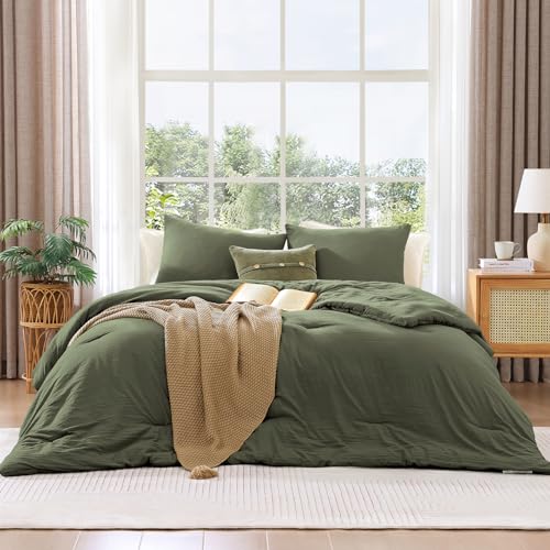 WRENSONGE Queen Comforter Set - 3 Pieces Prewashed Olive Green Comforter Soft Lightweight for All Seasons,Down Alternative Comforters Queen Size with 2 Pillow Shams WRENSONGE
