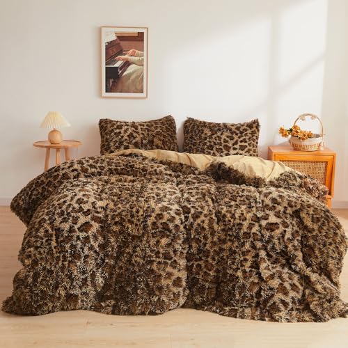 XeGe Cheetah Print Fluffy Faux Fur Duvet Cover Set, 3 Pieces Soft Plush Shaggy Fuzzy Bedding Set(1 Faux Fur Leopard Print Comforter Cover + 2 Furry Pillowcases), Zipper Closure(Queen, Brown) XeGe