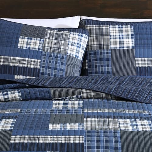 Eddie Bauer - Queen Quilt Set, Reversible Cotton Bedding with Matching Shams, Lightweight Home Decor for All Seasons (Eastmont Navy, Queen) Eddie Bauer