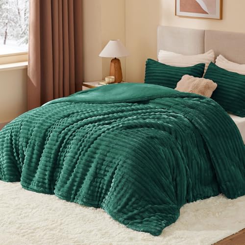 BEDELITE Fleece Twin Comforter Set -Super Soft & Warm Fluffy Dark Green Bedding, Luxury Fuzzy Heavy Bed Set for Winter with 1 Pillow case