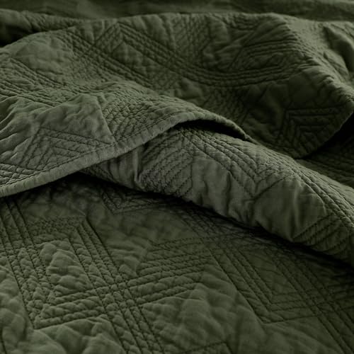 WDCOZY 100% Cotton Queen Size Quilt Set - Olive Green Pre-Washed Soft Lightweight Modern Bedspread, Farmhouse Country Rustic Coverlet, Textured Like Linen, Shabby Chic Gauze Bedding, 3 Pieces WDCOZY