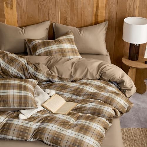 Wake In Cloud - Plaid Comforter Set, Scottish Tartan Check Geometric Modern Pattern Printed, Soft Lightweight Bedding, 3 Pieces, Brown, Full Size Wake In Cloud