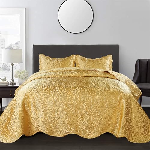 Home Soft Things King Size Quilted Satin Bedspread Set - 3-Piece Luxury Reversible Bed Cover, Silky Soft Shiny & Lightweight Quilt for All Seasons, Embroidered Paisley Design, 108x96 Inches, Gold Home Soft Things