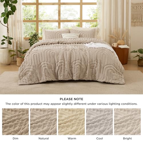 Bedsure Boho Tufted Khaki Comforter King Size, GentleSoft™ 3 Pieces Boho Farmhouse Decor Bedding, Arch Shabby Chic Bedding for All Seasons, 1 Bed Comforter, 2 Pillow Shams, 104x90 Inches Bedsure