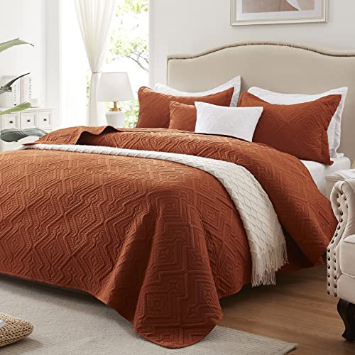LEAONME Quilt Set King Size 3 Pieces, Lightweight Burnt Orange/Rust Bedspread-98''x106'', Soft Microfiber Summer Quilt, Luxurious Warm Coverlet Set for All Seasons (Includes 1 Quilt, 2 Shams) LEAONME