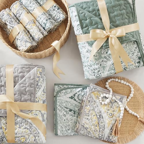 Comfort Spaces Boho Quilt Set Twin Reversible Vermicelli Quilting Twin Size Bed, All Season, Lightweight, Coverlet Winter Layer Bedding, Shams, Gloria, Twin/Twin XL Green 2 Piece Comfort Spaces