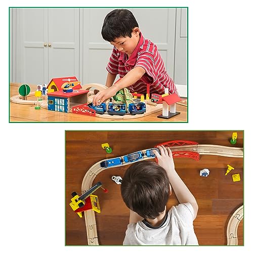 KipiPol Battery Operated Action Locomotive Toy Train Set for Wooden Train Tracks, (Magnetic Connection)-Compatible with Thomas The Train Toys, Brio Train Set for Toddlers 3-5 and up Kipipol