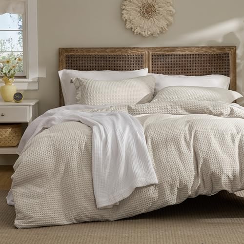 Bedsure Luxury Waffle Duvet Cover Queen Size - Textured Duvet Cover Set, Soft, Breathable Bedding Set (90"x90") with 2 Pillow Shams for All Season, Linen, Comforter Sold Separately Bedsure
